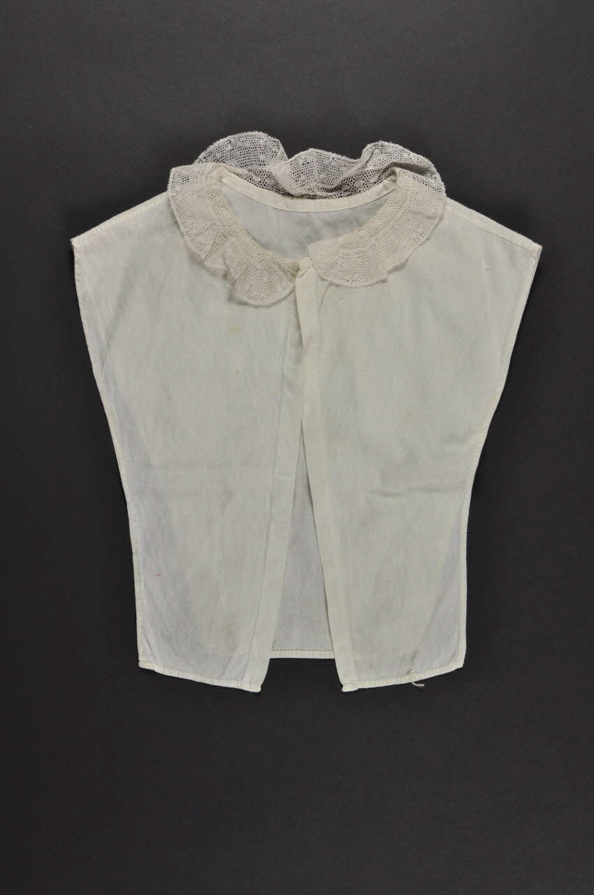 jabot 1953.59.341 Photo Mucem