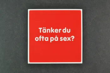 carte postale "Tänker du ofta pä sex ?" (traduction) 2005.33.18  Photo Mucem