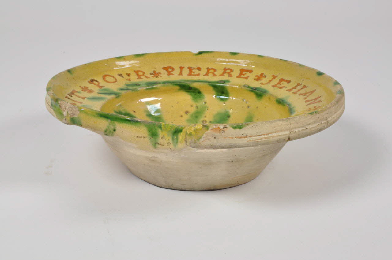 plat à barbe Nord-Pas-de-Calais, France 1776 1952.68.1 Photo Mucem