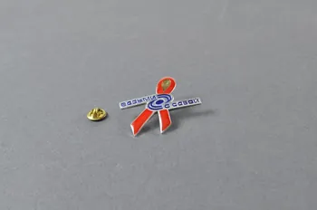 ? pin's Russie 2004 2004.232.6.1-2 Photo Mucem