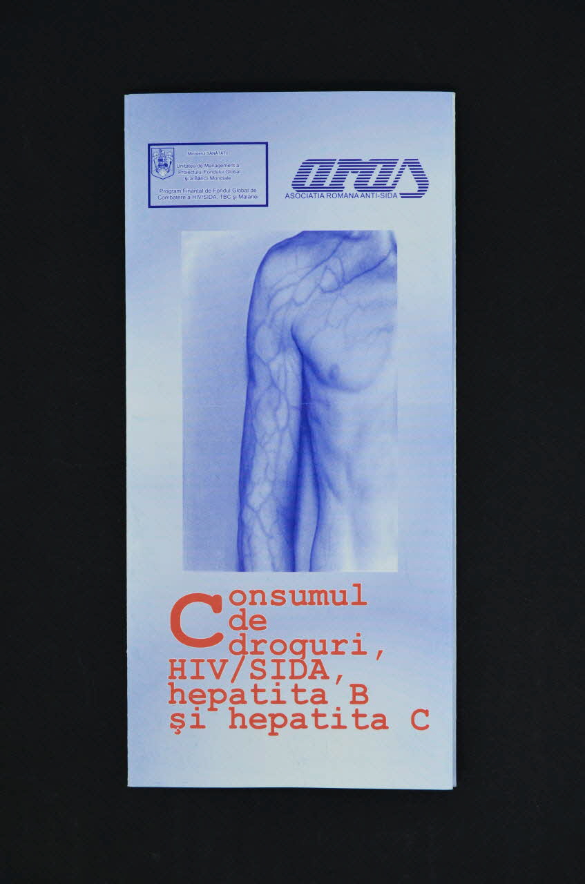 Dépliant "Consommation de drogues, HIV/Sida, hépatite B et hépatite C" Roumanie 2004 2004.234.1 Photo Mucem