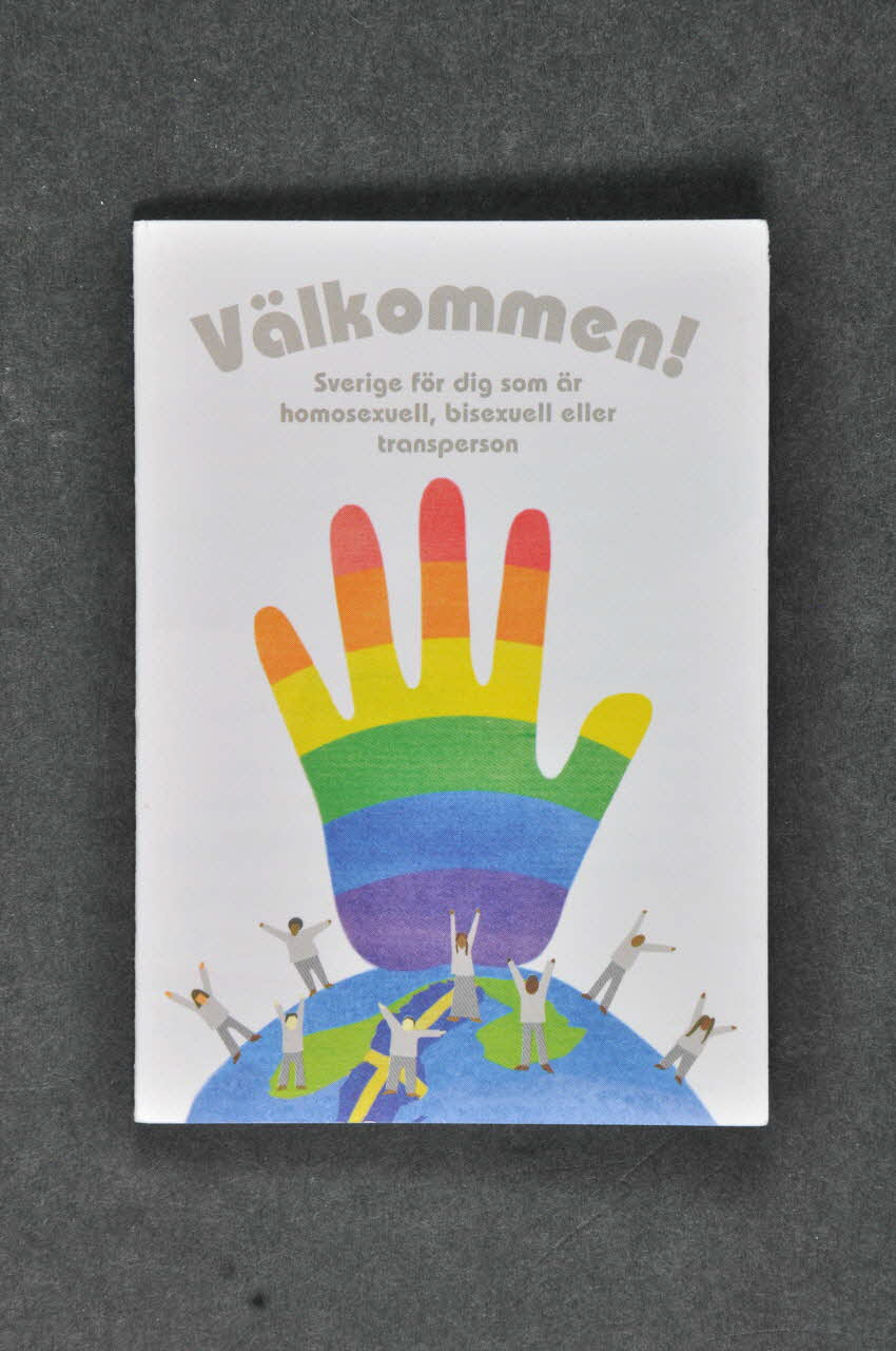 RFSL Dépliant "Välkommen ! Sverige för dig som är homosexuell, bisexuell eller transperson"  (en allemand) (Bienvenue. La Suède pour les homosexuels, les bisexuels et les transgenre) Suède 2004 2005.34.67 Photo Mucem
