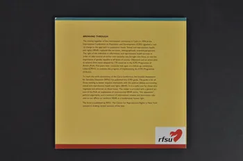 Rfsu Et International Conference On Population And livre "Breaking through. A guide to sexual and reproductive Health and Rights" (?) (Guide de la santé et des droits sexuels et reproductifs) Suède 2004/2 2005.34.70 Photo Mucem