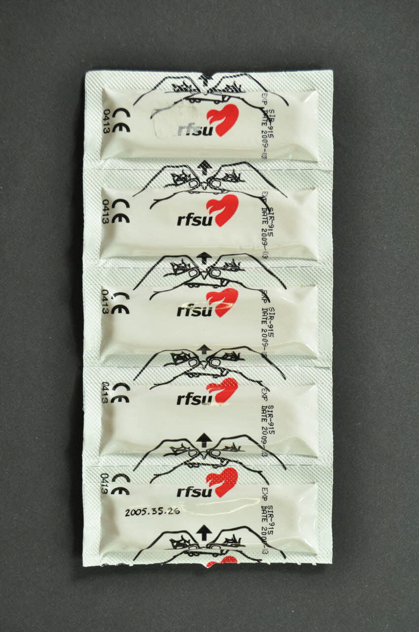 Rfsu Enveloppe de préservatif Suède 2005 2005.35.26 Photo Mucem