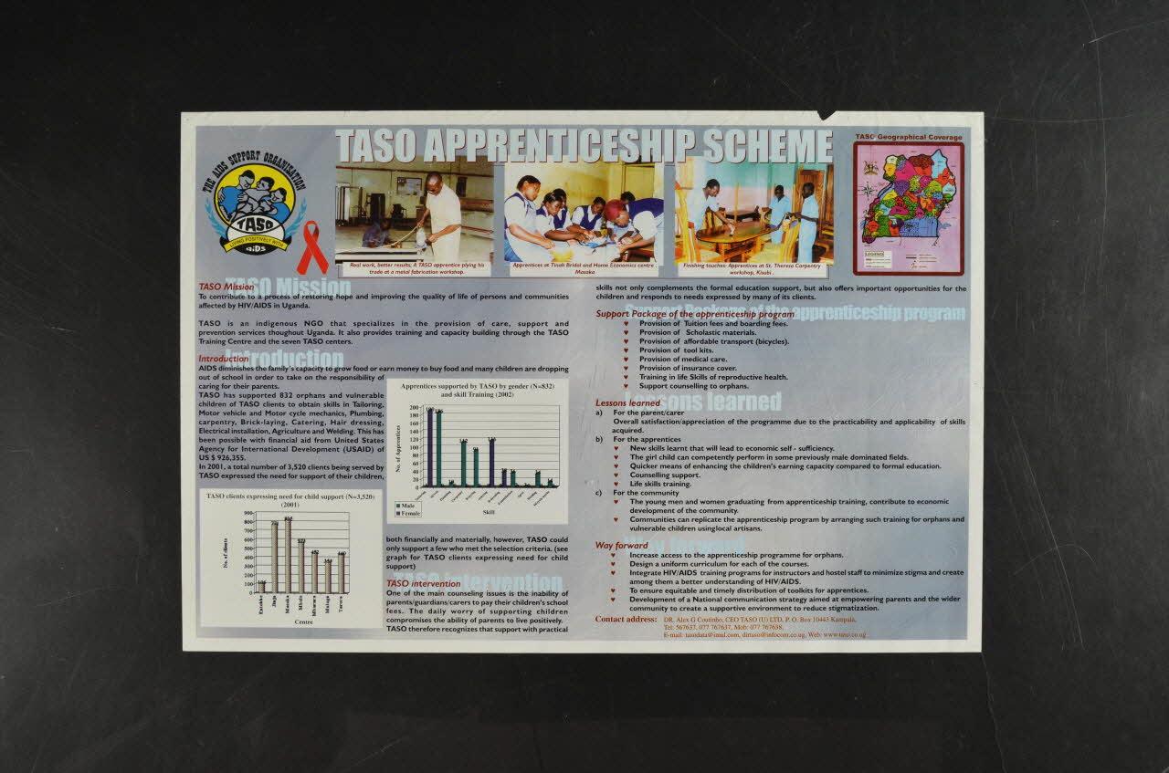 affiche TASO Apprenticeship scheme" (Schéma du Centre d'apprentissage TASO) 2005.35.35 Photo Mucem