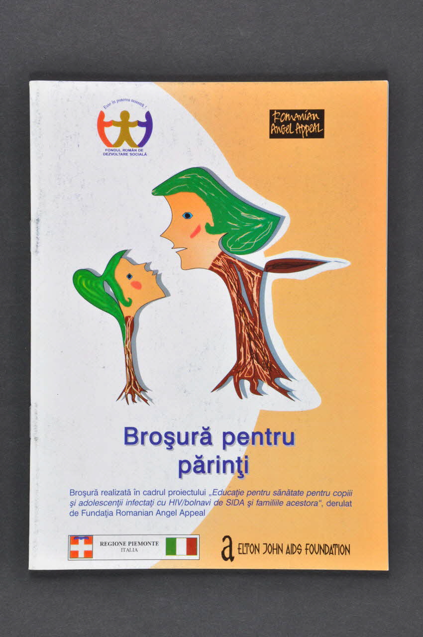 Romanian Angel Appeal BROCHURE "Brosura pentru parinti" (Brochure pour les parents d'enfants ou d'adolescents séropositifs) (édition 2002) Roumanie 2002 2004.237.12 Photo Mucem