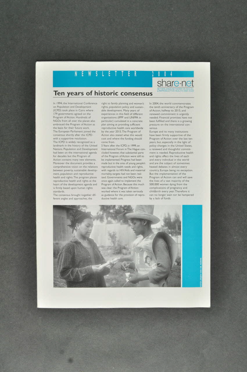 Share-Net Bulletin associatif News letter  / Ten years of historic consensus (Dix ans de consensus historique) Pays-Bas 2004 2005.41.6.1-2 Photo Mucem