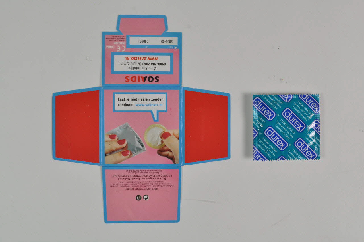 Soa Aids Nederland Enveloppe de préservatif "Laat je niet naaien zonder condoom" Pays-Bas 2005 2005.42.3.1-2 Photo Mucem