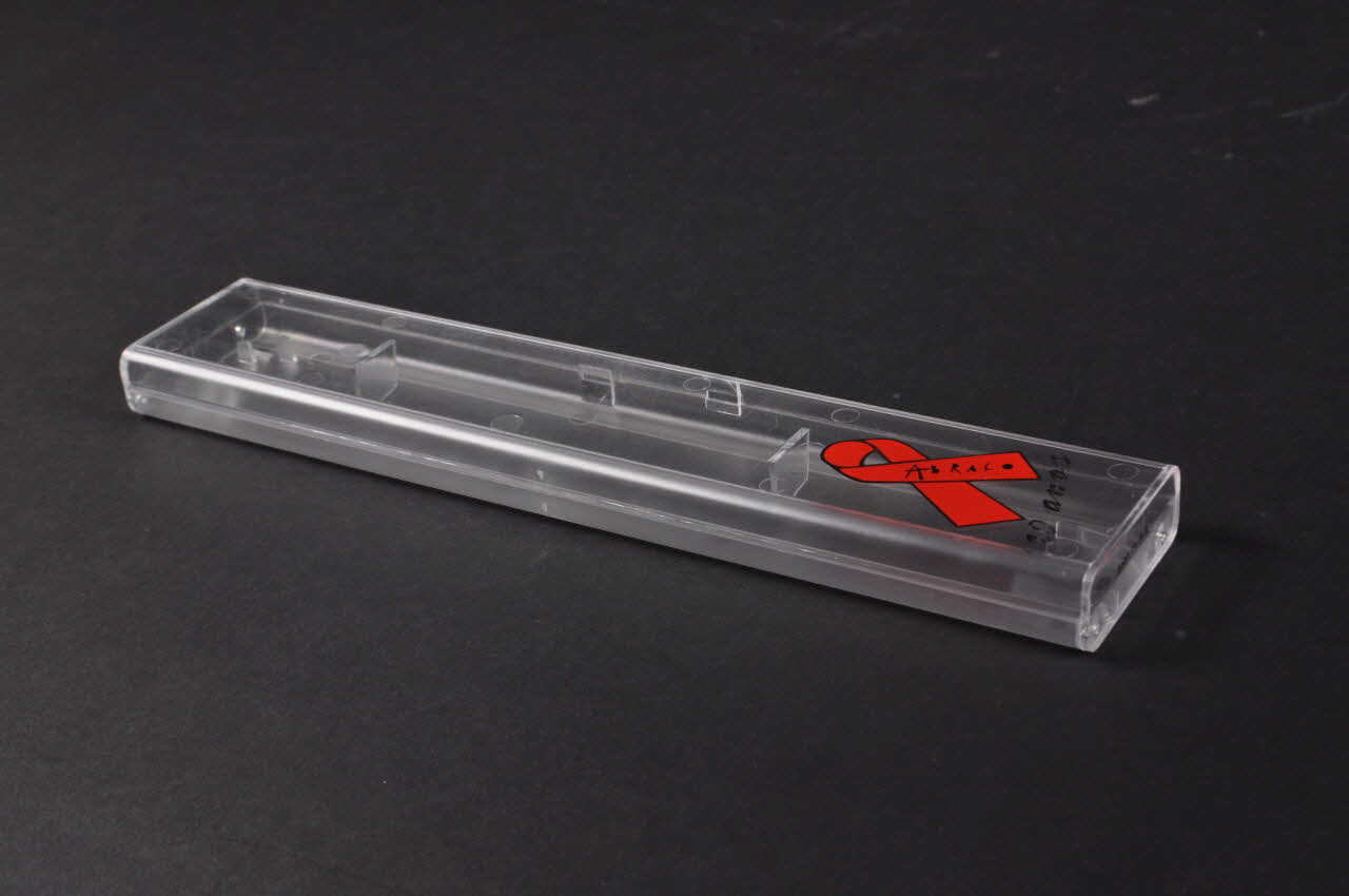 Abraço boîte Portugal 2002 2003.19.19.2 Photo Mucem