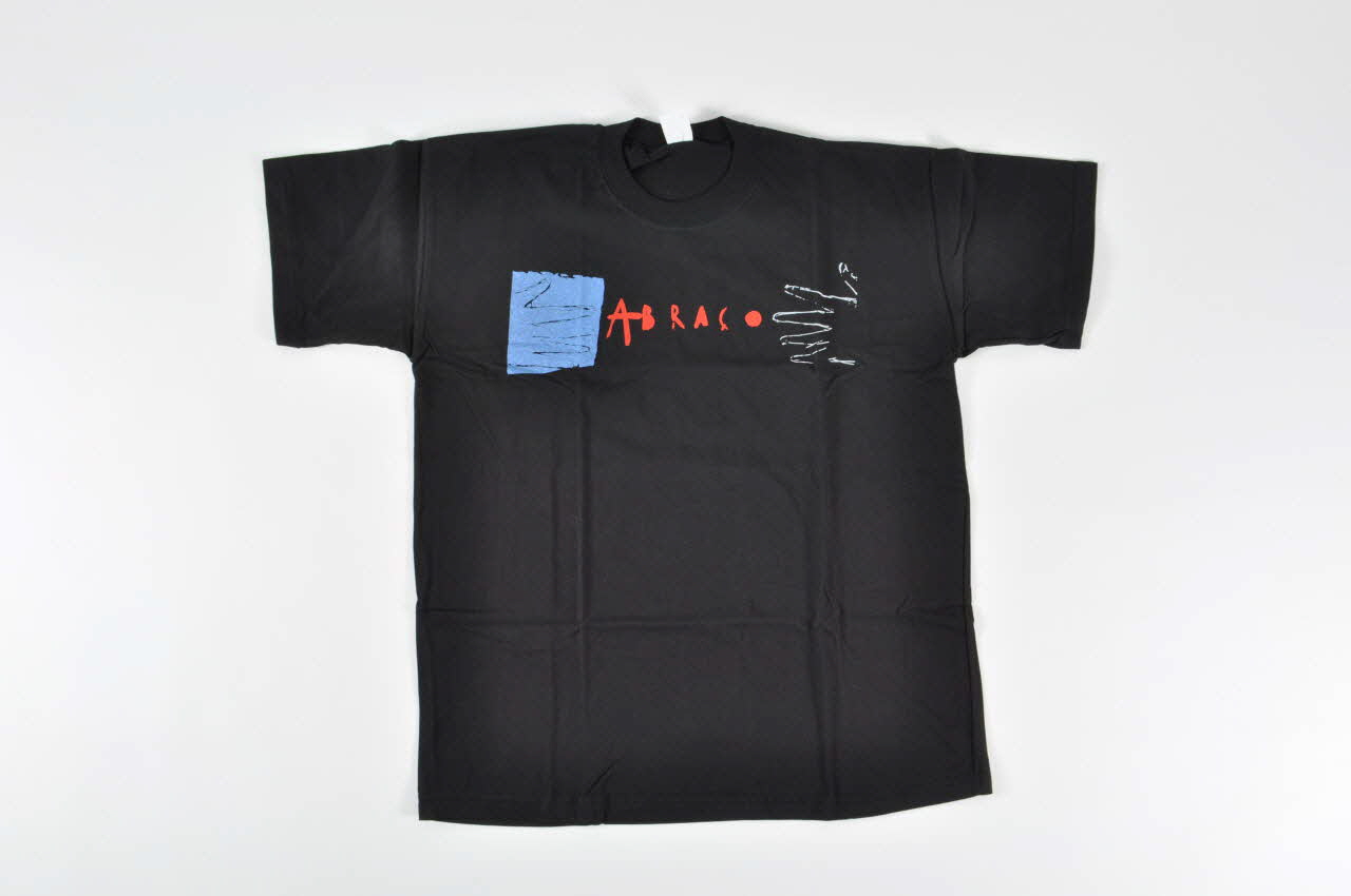 tee-shirt "Abraço" 2003.19.40 Photo Mucem