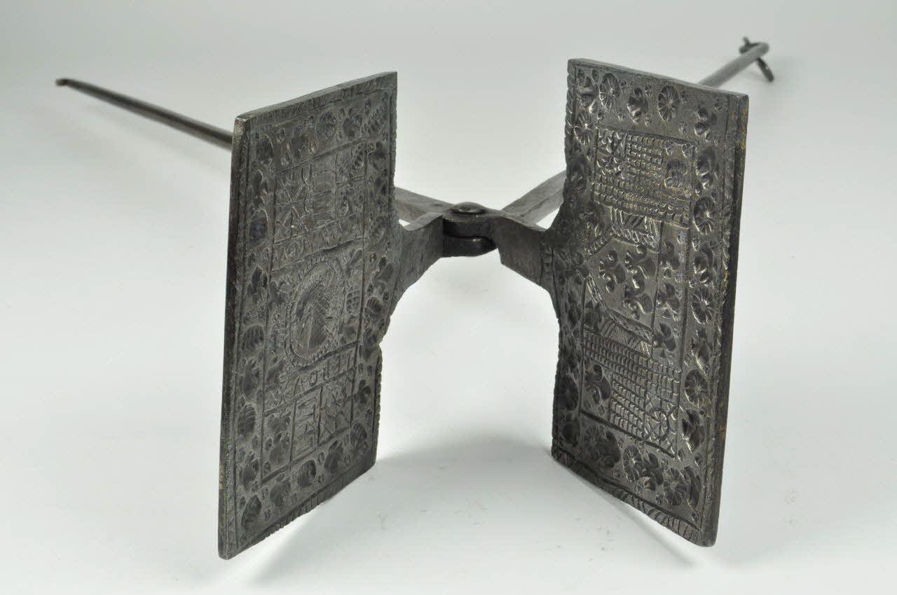 gaufrier France 1747 1952.79.3 Photo Mucem