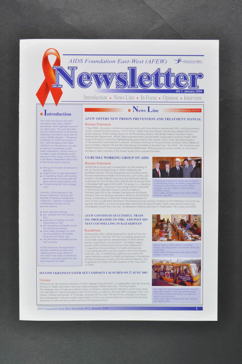 Aids Foundation East-West (AFEW) revue "AIDS Foundation East-West News letter", n°1, janvier 2004 Fédération de Russie 2004/1 2004.239.9 Photo Mucem