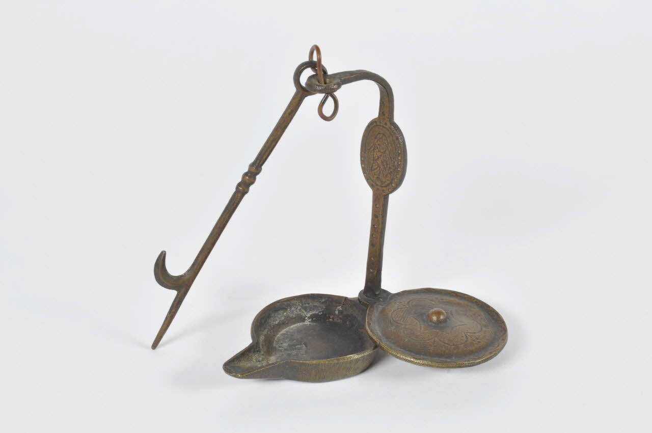 lampe à huile 1952.94.1 Photo Mucem