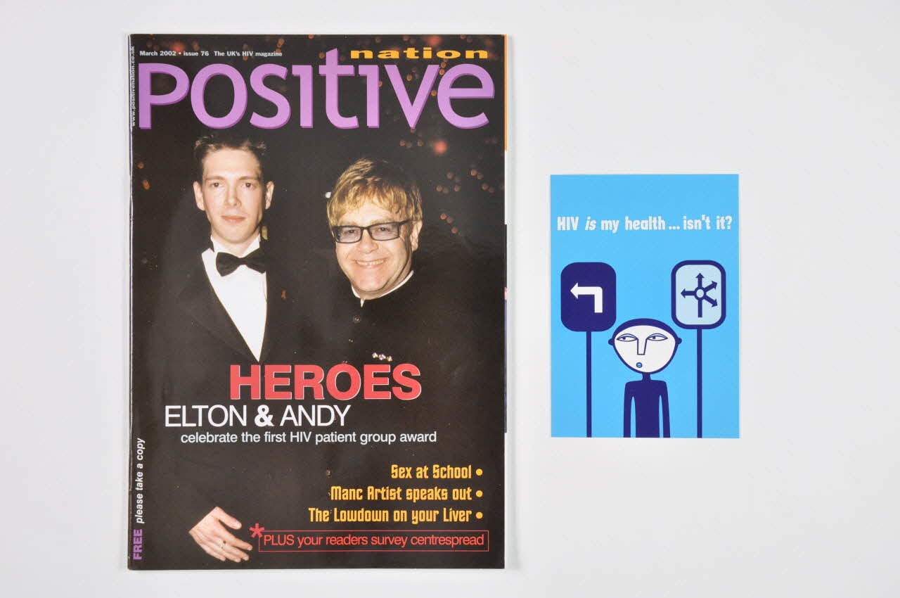 UK Coalition Of People Living With Hiv/Aids revue "Heroes Elton & Andy celebrate the first HIV patient group award" (Les héros Elton & Andy célèbrent le premier prix des groupes de malades du sida) Grande Bretagne 2002/3 2003.40.3.1-2 Photo Mucem