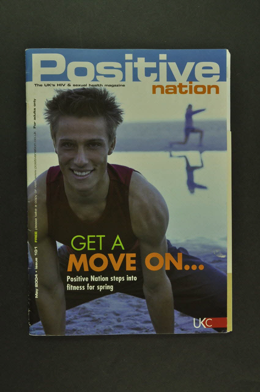 Positive Nation revue "Get a move on...Positive Nation steps into fitness for spring."  (Mettez vous à bouger. Positive Nation saute dans le fitness pour le printemps) Grande Bretagne 2004/5 2004.243.9.1-4 Photo Mucem