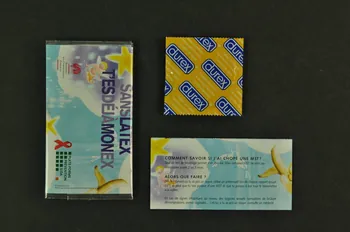 Enveloppe de préservatif "In Ze Pocket", campagne "Sans latex t'es déjà mon ex" Belgique 2004 2004.248.11.1-3 Photo Mucem