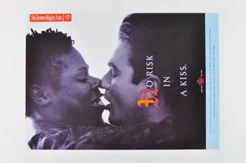 affiche "No risk in a kiss" (Pas de risque avec un baiser) 2005.47.253  Photo Mucem
