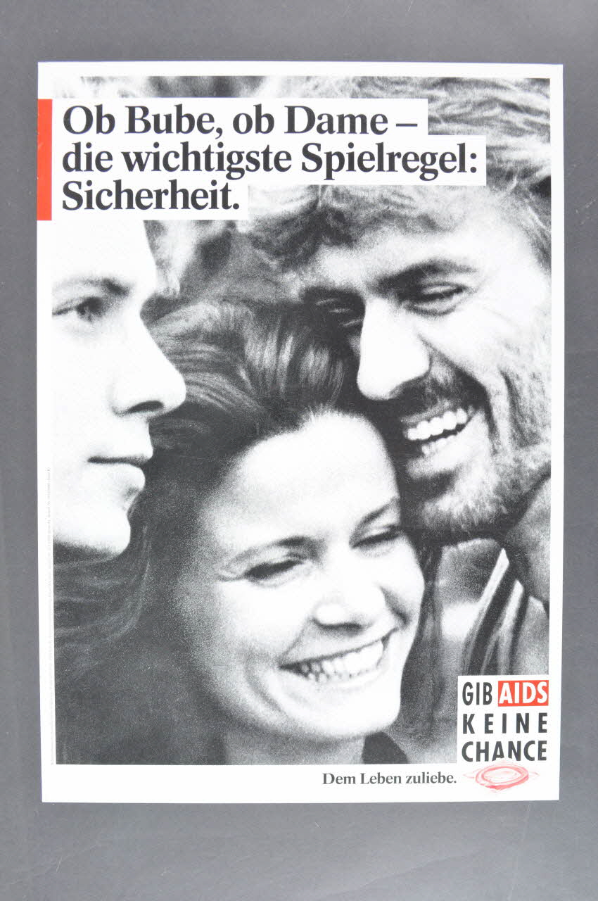affiche "Ob Bube, ob Dame - die wichtigste Spielregel : Sicherheit" (Homme ou femme, la règle la plus importante est la sécurité) 2005.47.264 Photo Mucem