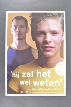 SAD Schorer Stichting affiche "Taking care of each other" (Prendre soin l'un de l'autre) Pays-Bas 2001 2005.47.267 Photo Mucem