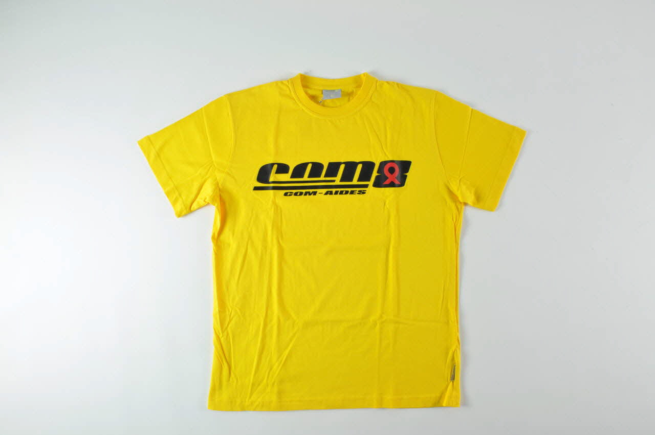Com 8, Aides tee-shirt Tee-shirt "Com8" France 2004 2004.251.1 Photo Mucem