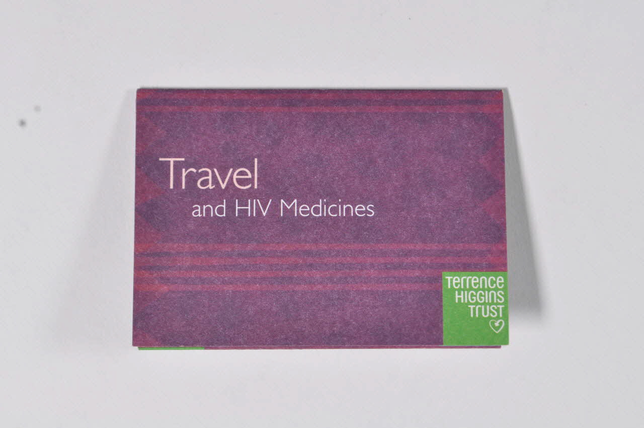 Terrence Higgins Trust Gb Dépliant Dépliant "Travel and HIV Medicines" (Voyage et traitements contre le VIH) Grande Bretagne 2002 2003.41.32 Photo Mucem