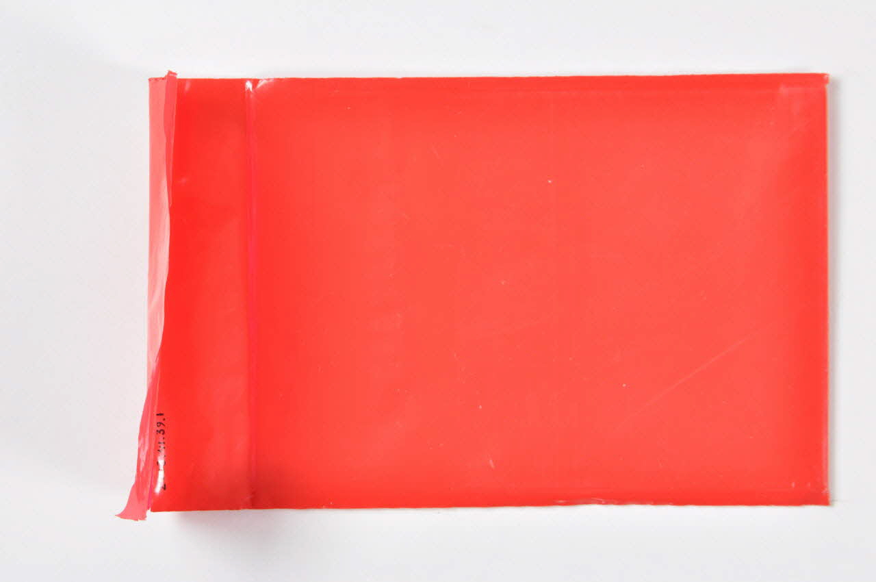 Terrence Higgins Trust Gb sachet "It's homophobia that's queer"  (C'est l'homophobie qui est queer (étrange)) Grande Bretagne 1999 2003.41.39.1 Photo Mucem