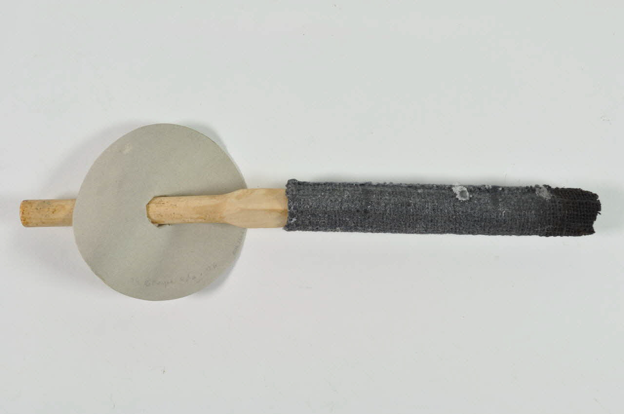 Groupe Sida Genève FLAMBEAU Lorraine, France 2004 2004.254.6.1-2 Photo Mucem