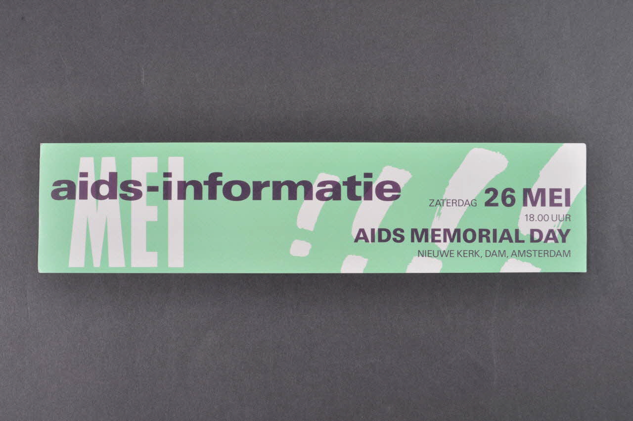 autocollant "Mei / Aids Memorial day" (Mai Journée mémoire du sida) 2005.47.44 Photo Mucem