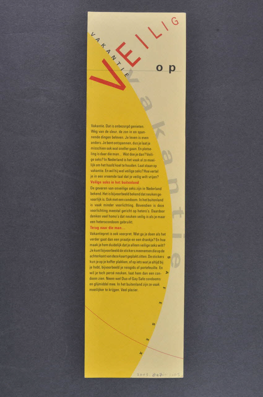 Stuurgroep Aids Preventive Homo autocollant "Safe sex Sticker / Veilig op vakantie " (Autocollant safe sex/ Sécurité en vacances) Pays-Bas 1988/6 2005.47.5 Photo Mucem