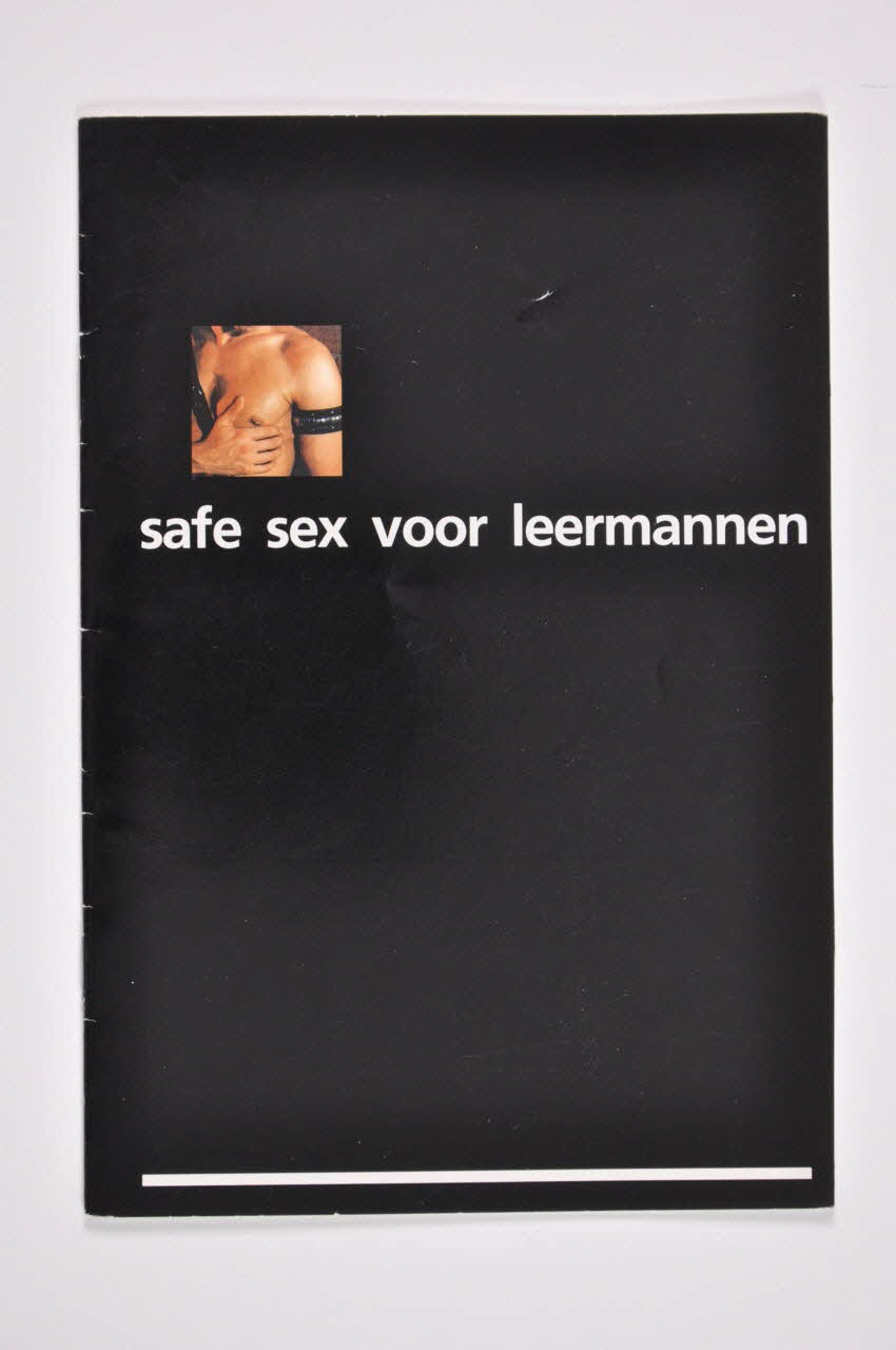 Coc BROCHURE "Safe sex voor leermannen" (Safe sex pour les hommes en cuir) Pays-Bas 1990 2005.47.77 Photo Mucem