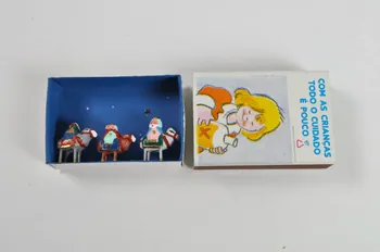 Maria Pla crèche de Noël Catalogne, Espagne 2004 2004.270.2.1-2 Photo Mucem
