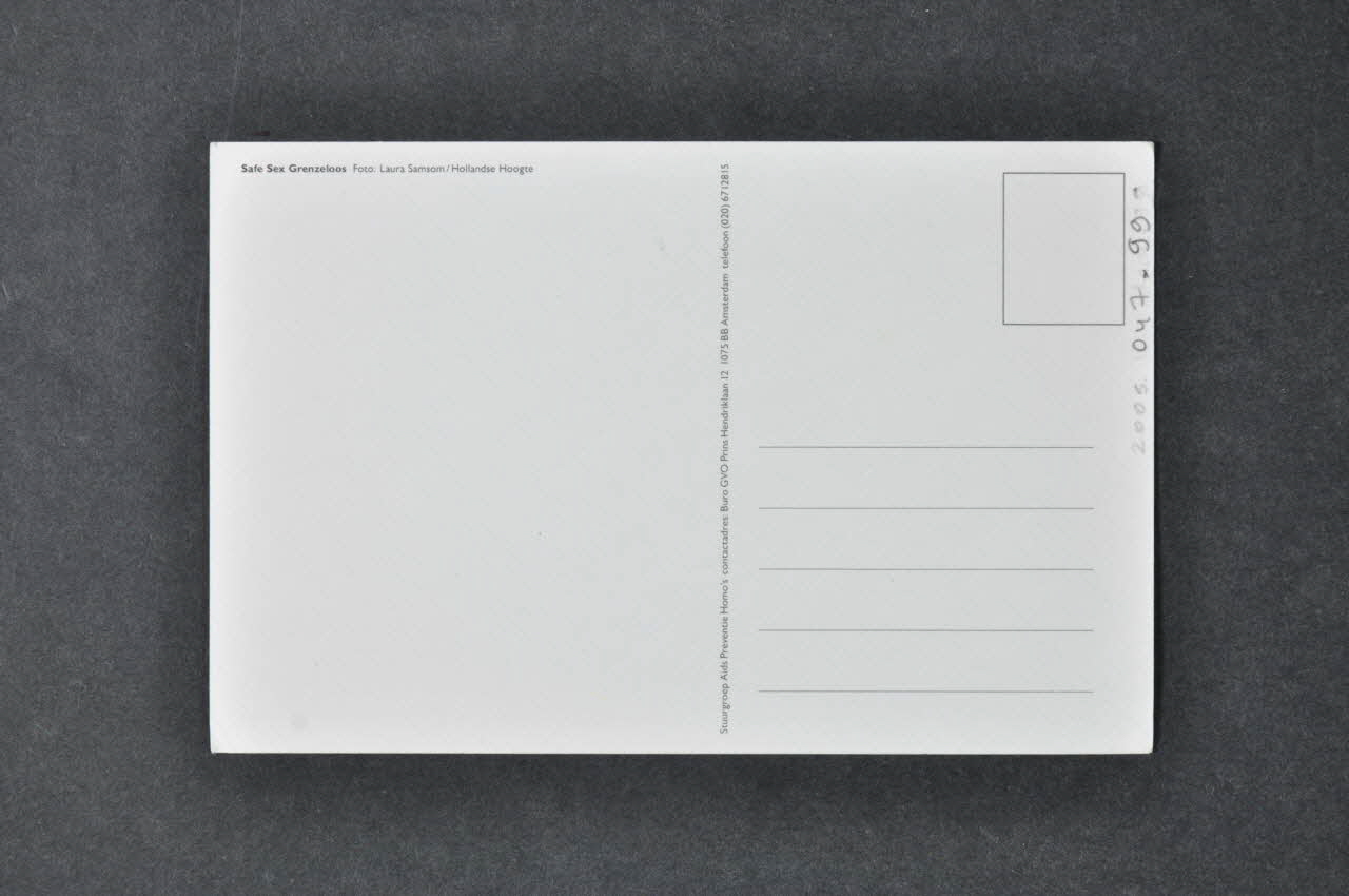 carte postale "Safe sex Grenzeloos" (Safe sex sans limites) 2005.47.99 Photo Mucem