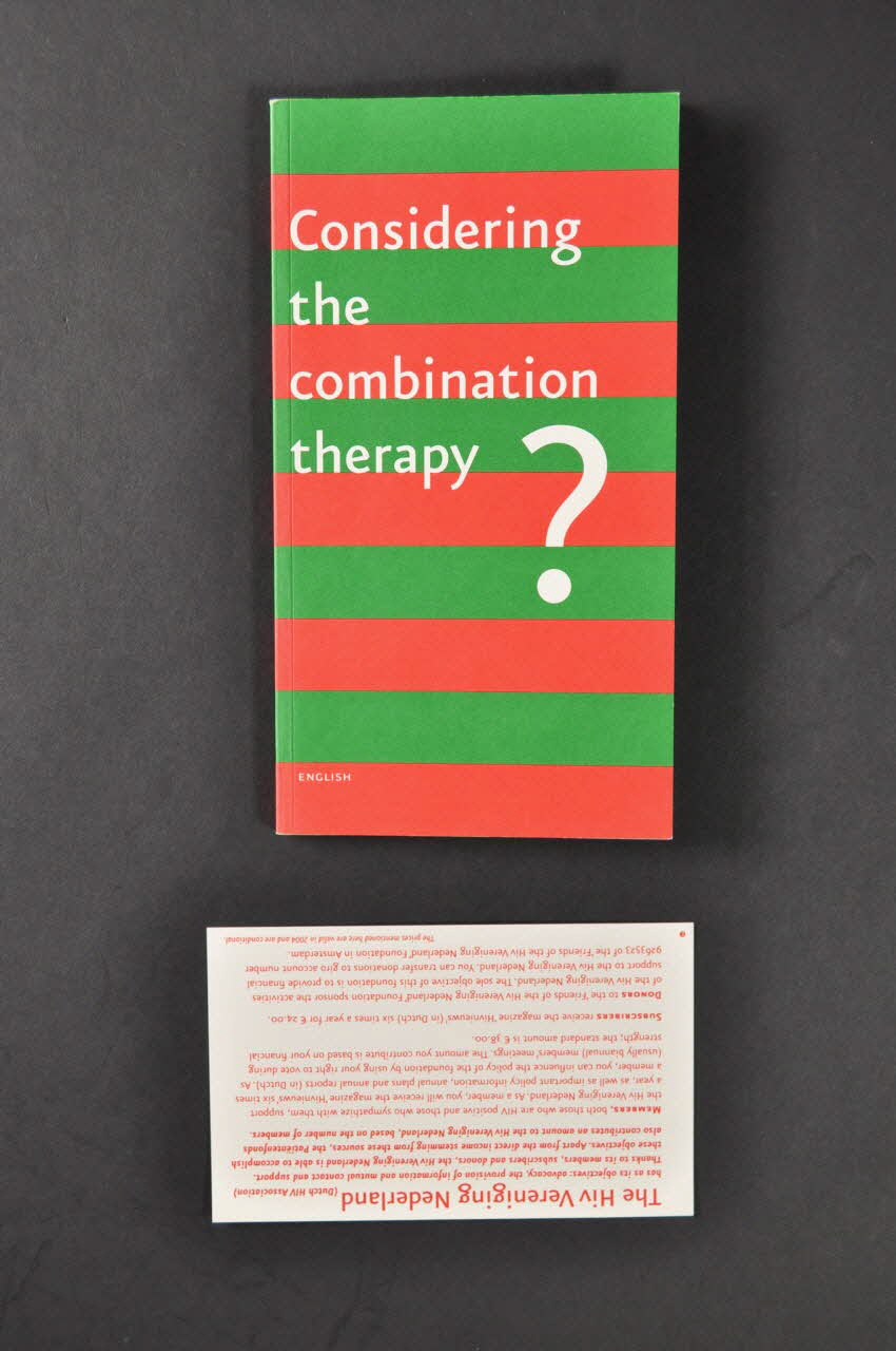 Hiv Vereniging BROCHURE "Considering the combintion therapy ?"(Choisir pour la trithérapie ?") Pays-Bas 2004 2005.50.13 Photo Mucem