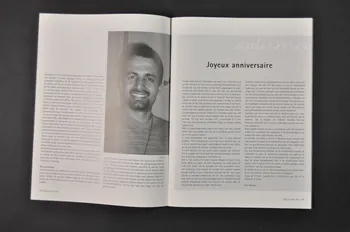 Hiv Vereniging Revue associative "Hivnieuws", janvier février 2005, n° 92 : We zijn er echt !  (traduire) Pays-Bas 2005 2005.50.43  Photo Mucem