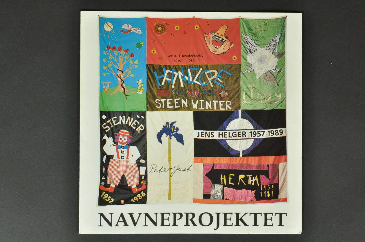 Dépliant "Navneprojektet" (?Projet des noms) 2005.51.8 Photo Mucem