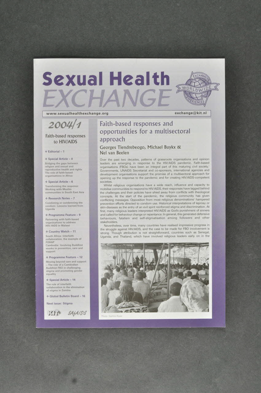 Kit (Koninklijk Institut Voor De Tropen) revue "Sexual Health Exchange", 2004, n°1 : "Faith-based responses to HIV/AIDS" (Réponses au VIH/sida basées sur la foi) Pays-Bas 2004 2005.52.1 Photo Mucem