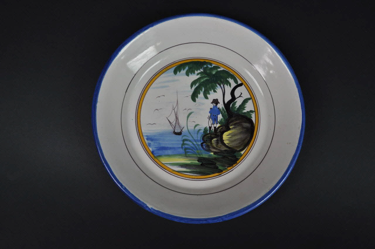 plat Plat illustrant Napoléon à saint Hélène 1955.100.4 Photo Mucem