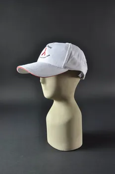 casquette "Pour une vie sans sida" 2005.61.28  Photo Mucem