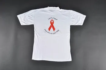 tee-shirt "Pour une vie sans sida" 2005.61.30  Photo Mucem