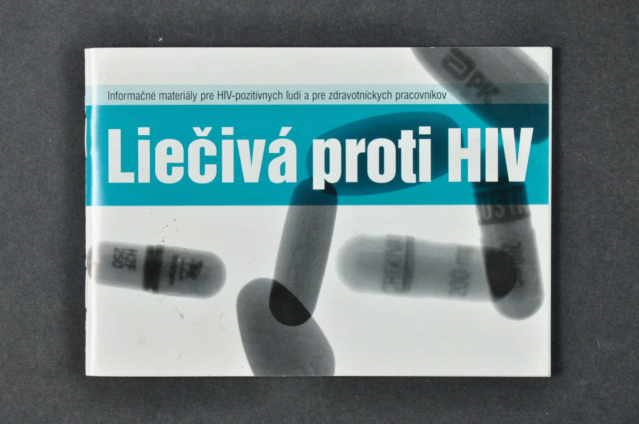 Nam, Grande Bretagne BROCHURE Lieciva proti HIV Slovaquie 2002 2005.63.5 Photo Mucem