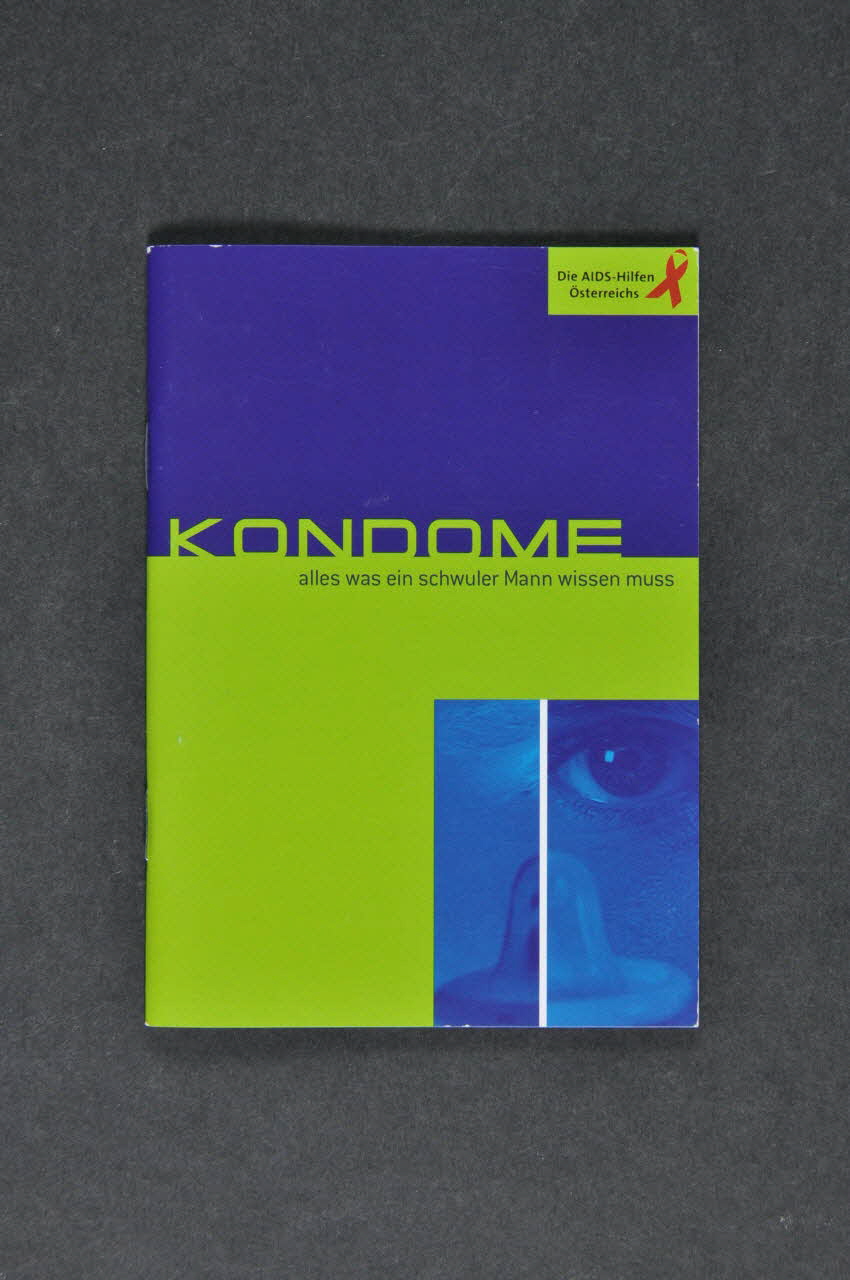Aids-Hilfe Autriche BROCHURE "Kondome. Alles was ein schwuler Mann wissen muss" (Préservatifs. Tout ce qu'un homosexuel doit savoir) Autriche 2003 2005.64.40 Photo Mucem