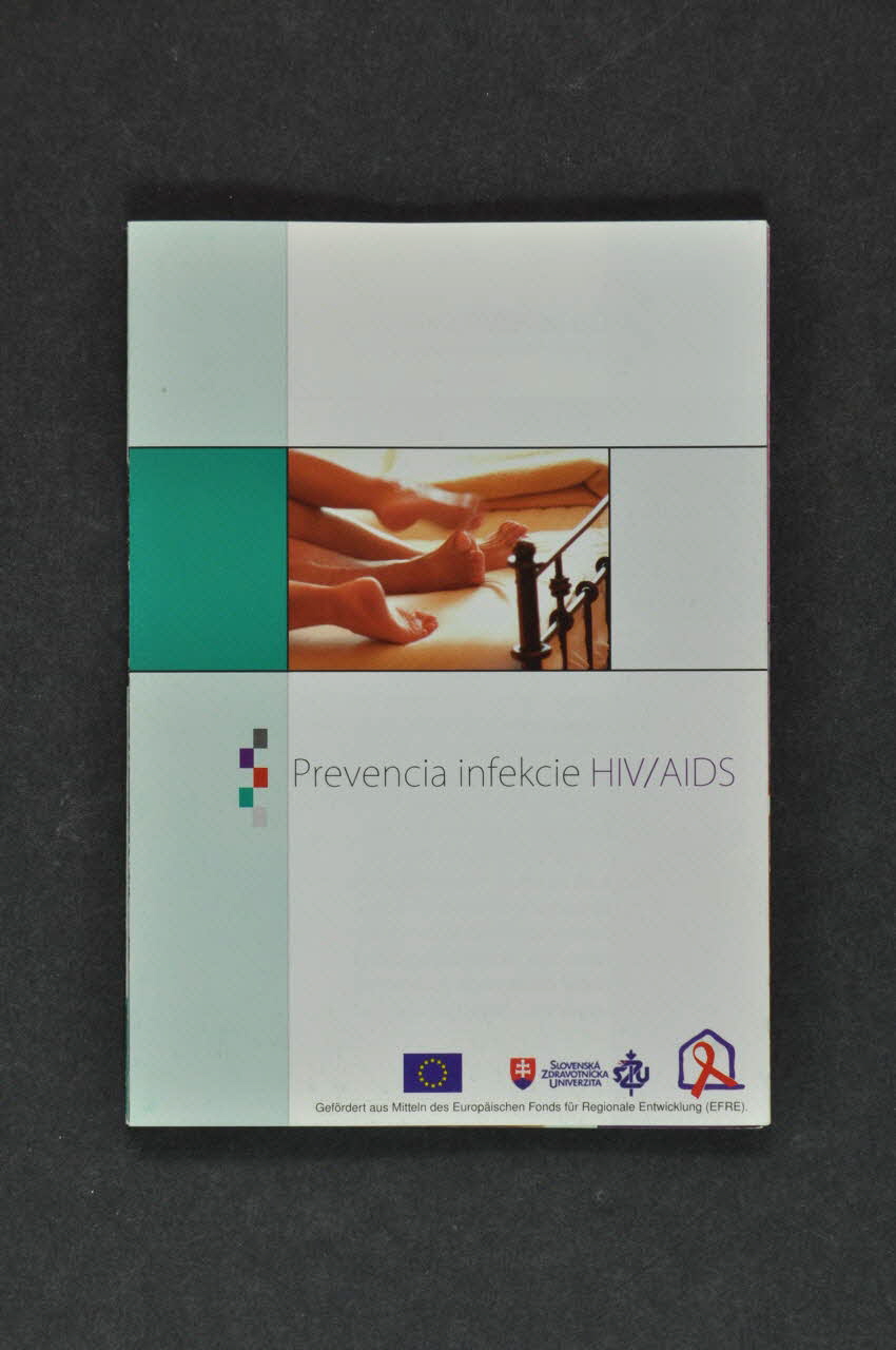 Aids-Hilfe Autriche Dépliant "Prevencia infekcie HIV/AIDS" (Prévention de l'infection au VIH/Sida)(en slovène) Autriche 2005 2005.64.44 Photo Mucem