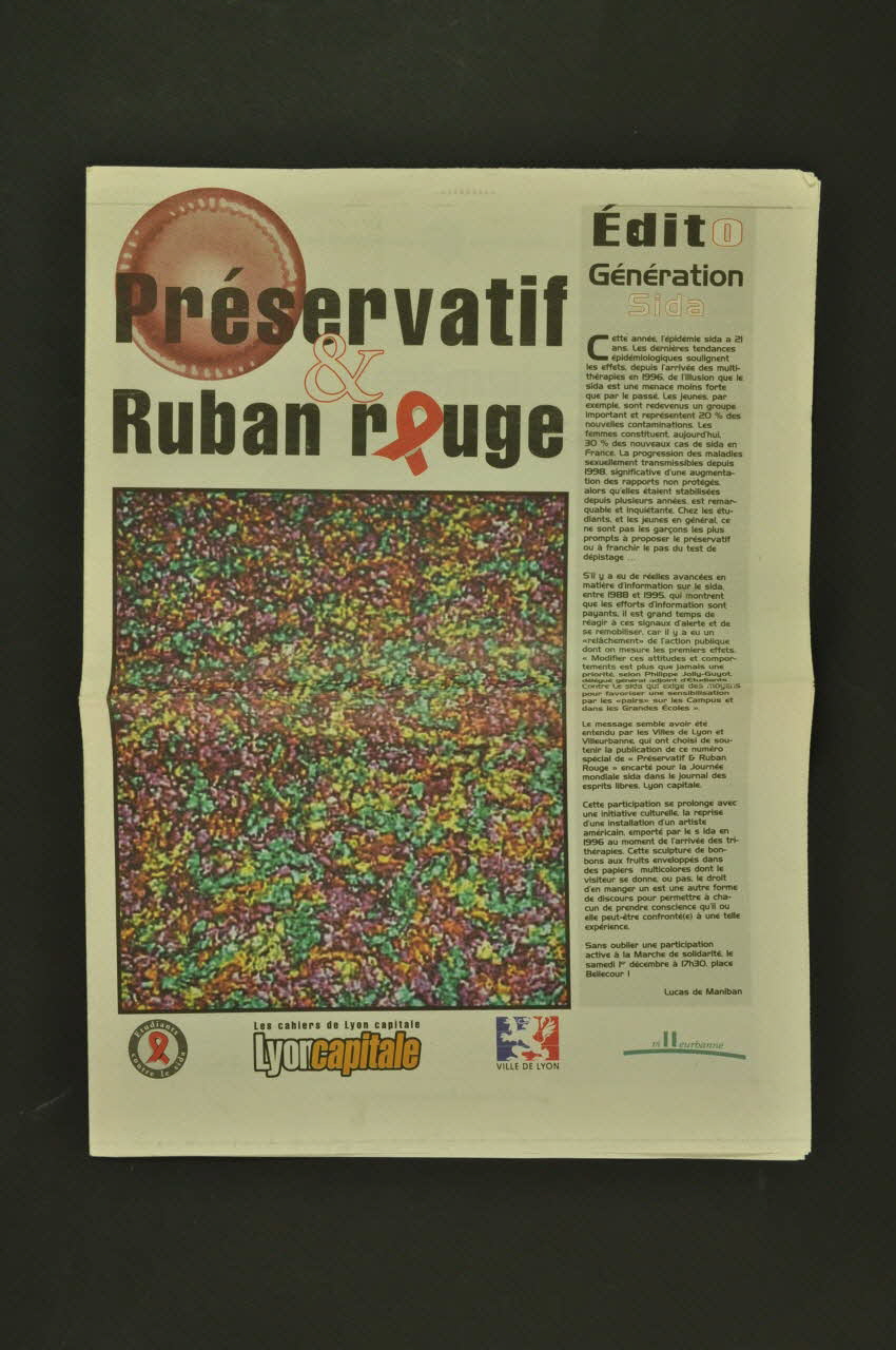 Etudiants Contre Le Sida (ECLS) journal supplément à Lyon Capitale, n° 353 du 28 novembre 2001 Rhône-Alpes, France 2001 2003.94.11 Photo Mucem