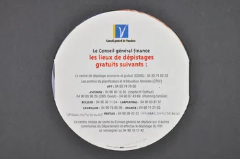 Dépliant "Vendredi 1er décembre . 13ème Journée Mondiale de Lutte Contre le Sida" 2005.8.24 Photo Mucem
