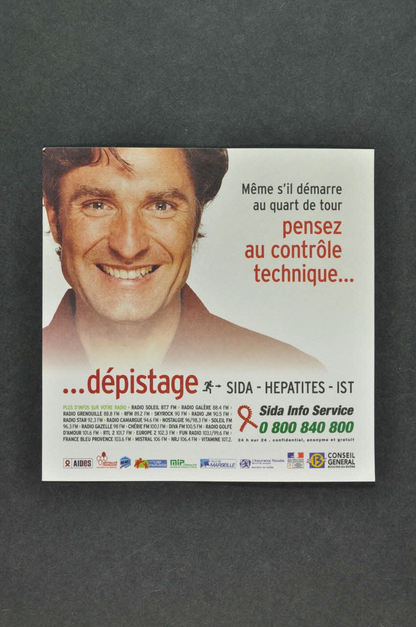 carte postale "Même s'il démarre au quart de tour, pensez au contrôle technique...Dépistage" 2005.8.32 Photo Mucem