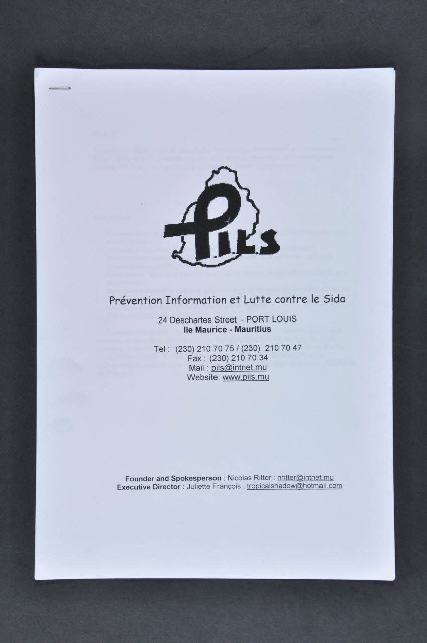 Prévention Information Lutte Contre Le Sida (PILS) BROCHURE "PILS Prévention, Information et Lutte contre le Sida" France 2002/7 2003.94.13 Photo Mucem