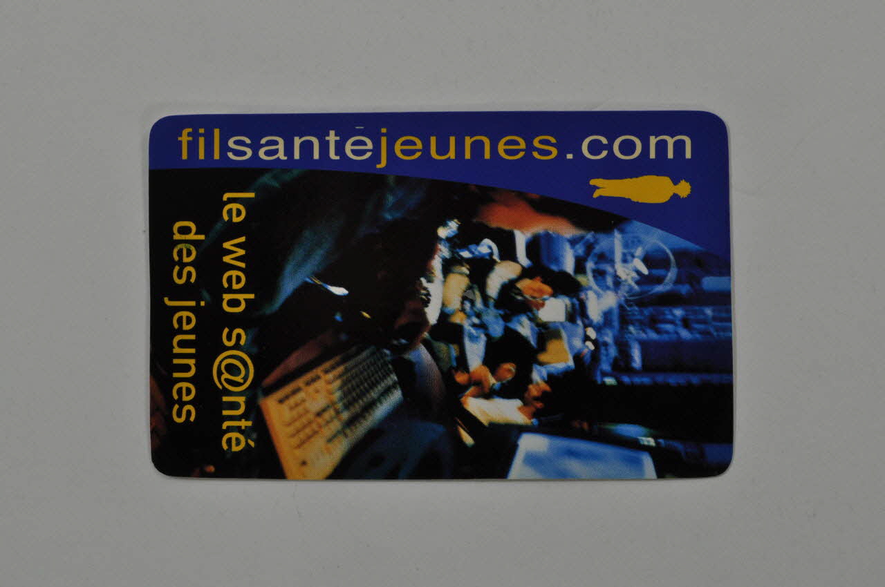 Carte d'information "Le web santé des jeunes" 2005.8.54 Photo Mucem