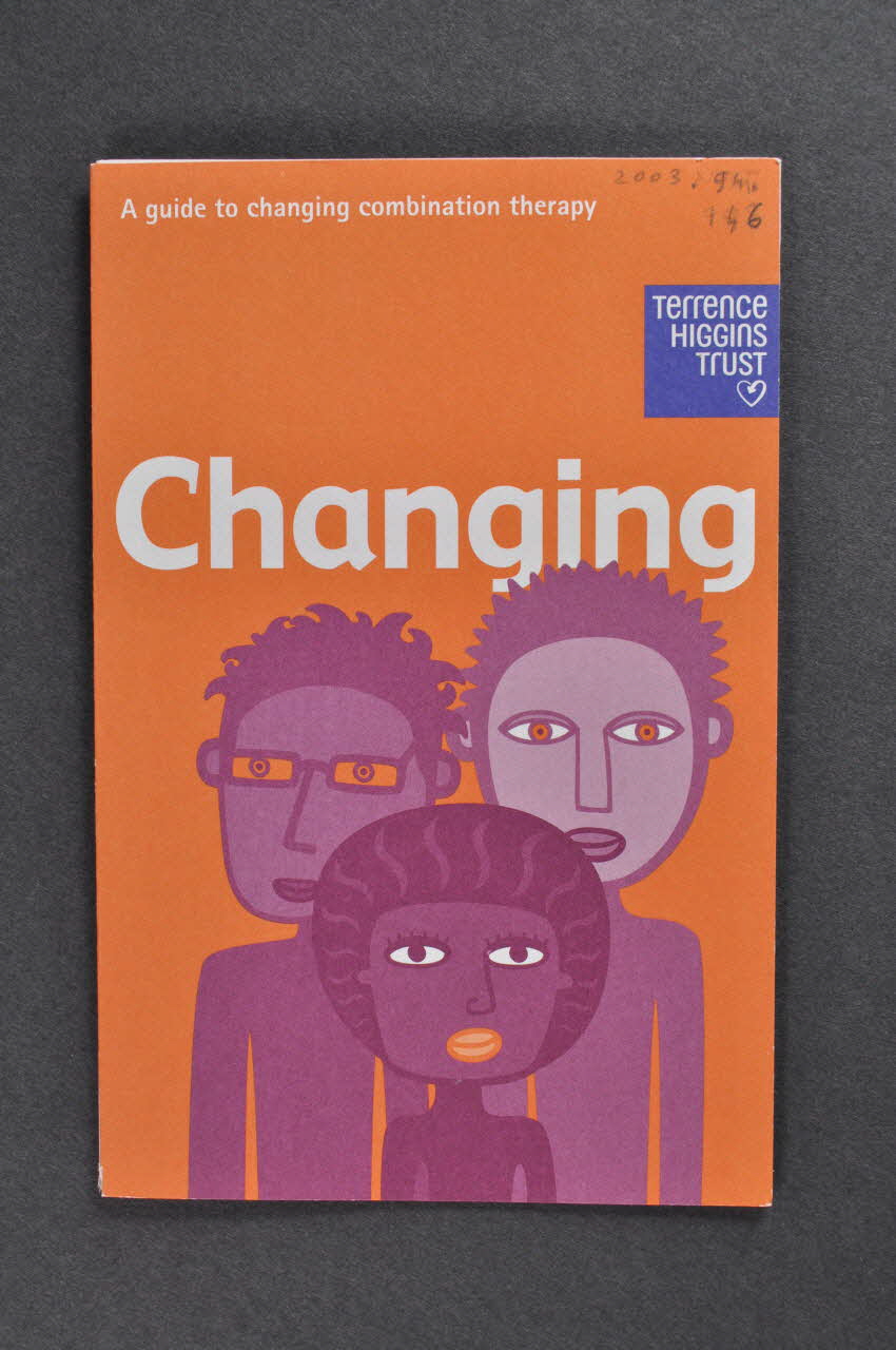 Terrence Higgins Trust Dépliant "Changing. A guide to changing combination therapy" (Changer. Un guide pour changer de multithérapie) Grande Bretagne 2002/6 2003.94.146 Photo Mucem