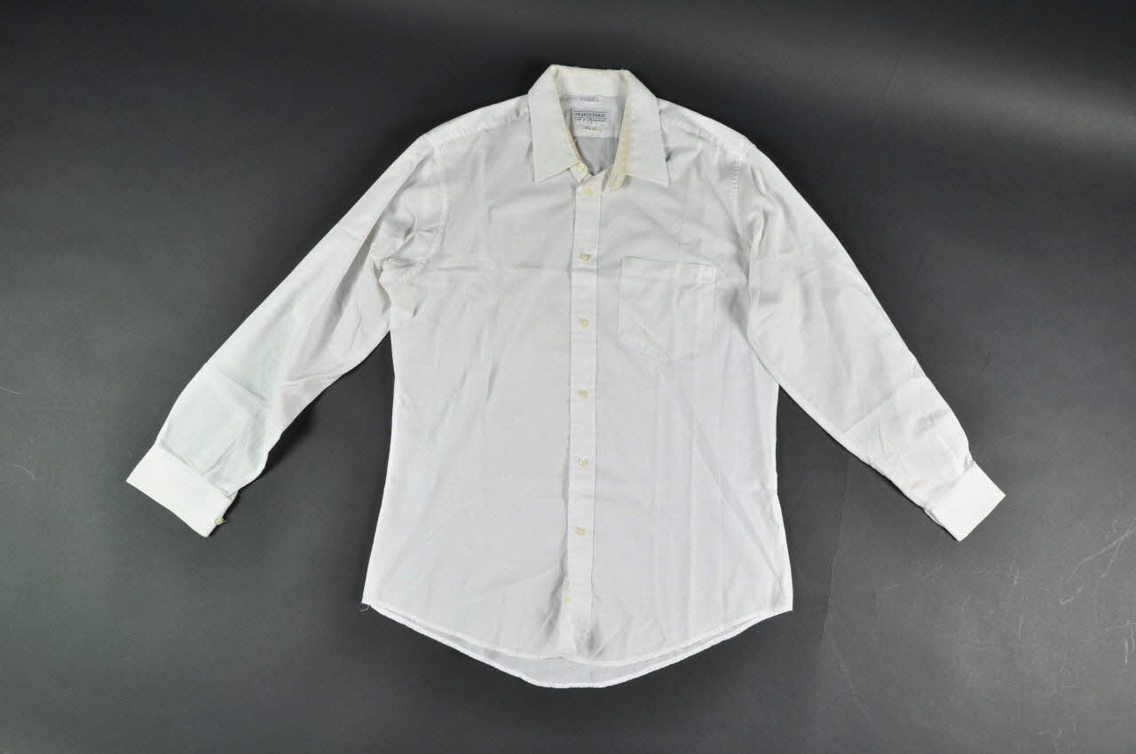 chemise d'homme 2004.42.1 Photo Mucem