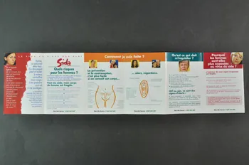 Sida Info Service / DRASS Provence Côte d'Azur Dépliant "Parce que nous, les femmes, sommes en première ligne. / Sida. Pouvoir en parler et savoir s'en protéger" Provence-Alpes-Côte d'Azur, France 1999 2005.8.76 Photo Mucem